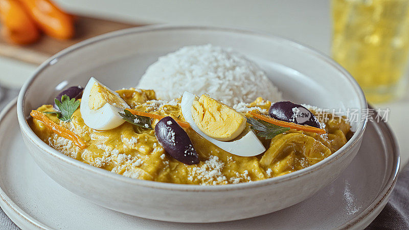 秘鲁炖鸡(Aji de Gallina)